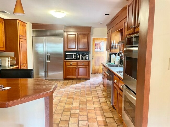 Photo - 150 Gordon Rd