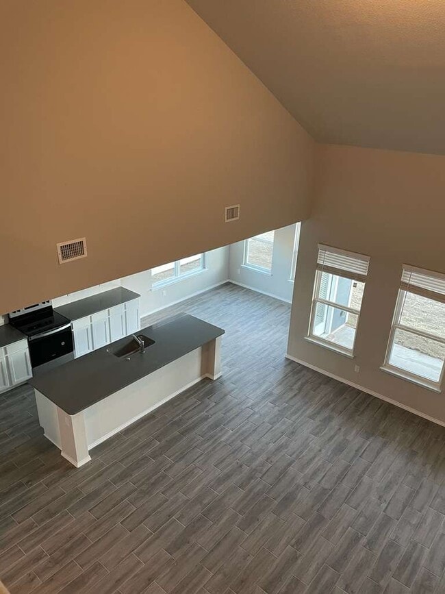 Kitchen Celling - 10032 Adams Ln