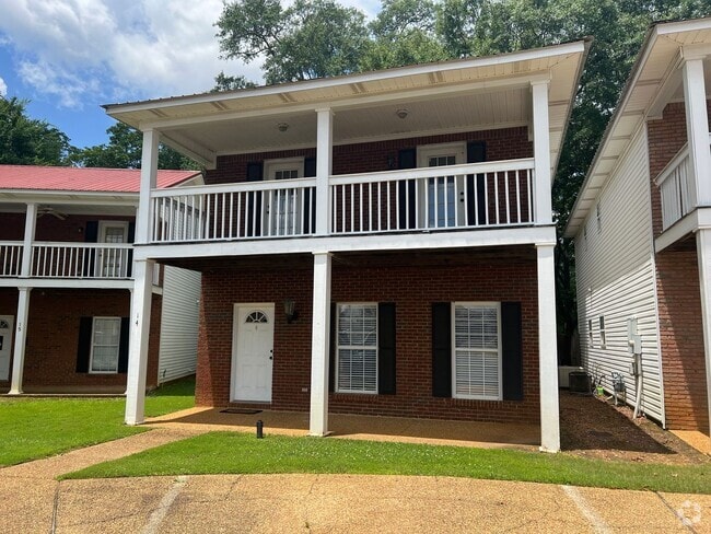 Building Photo - 14 Brook Meadows Cir Rental