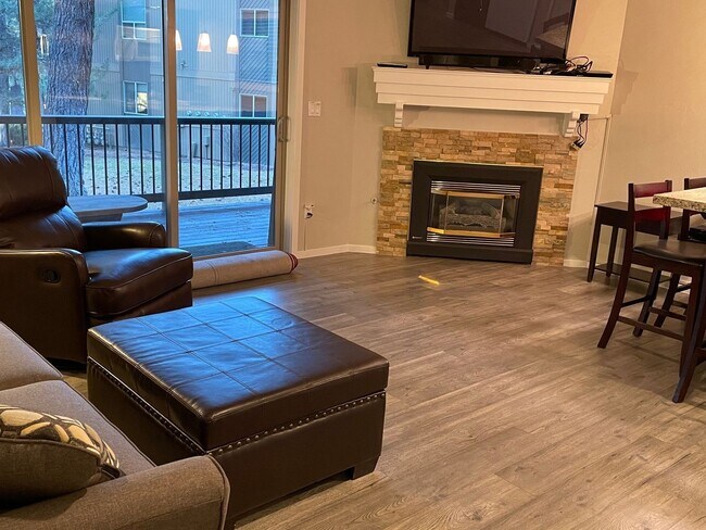 Photo - Fully Furnished 1 Bed 1 Bath NW Bend