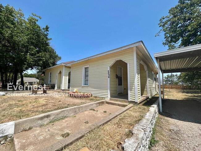 Building Photo - 3216 Ellis Ave Rental