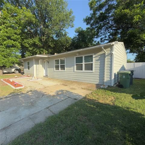 Building Photo - 1312 Raines St