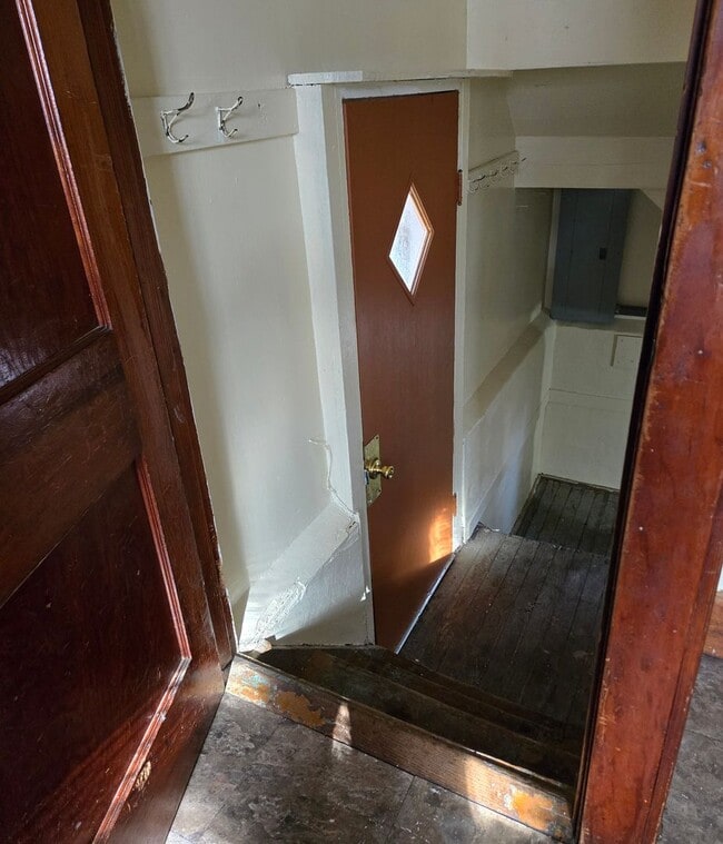 Photo - 1829 Norman Ave