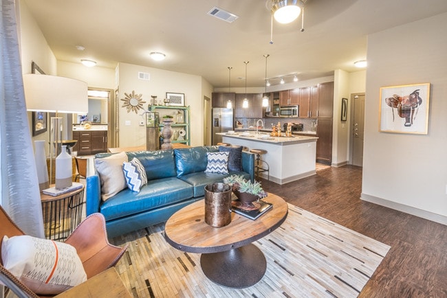 Aviator West 7th Apartments For Rent in Fort Worth, TX