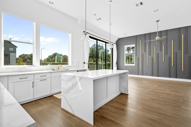 Photo - 9855 Mocking Bird Hill Ln