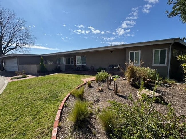 714 Ocean View