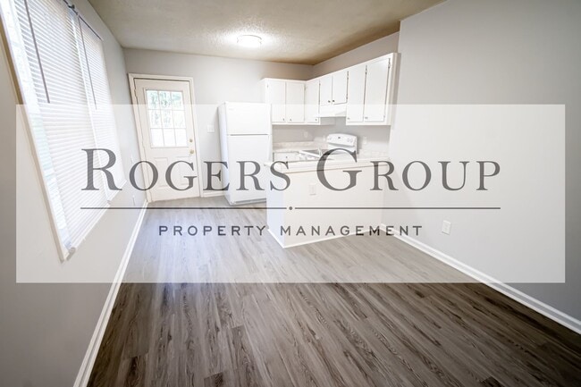 Photo - #103*** - 104-106 Holly Ct Duplex Unit 106 Holly Ct