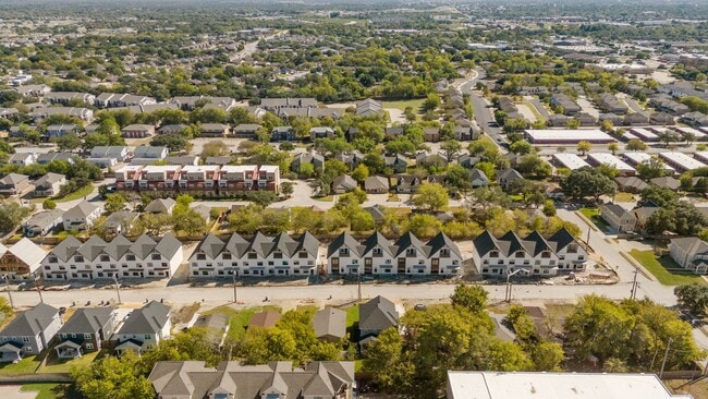 Building Photo - 307B Sterling St