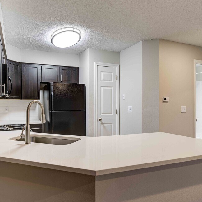 Ashford Belmar Apartments For Rent in Lakewood, CO