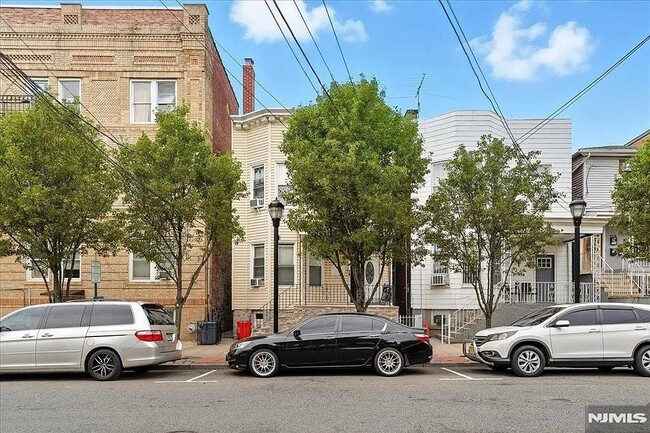 Photo - 2105 New York Ave Unit Basement