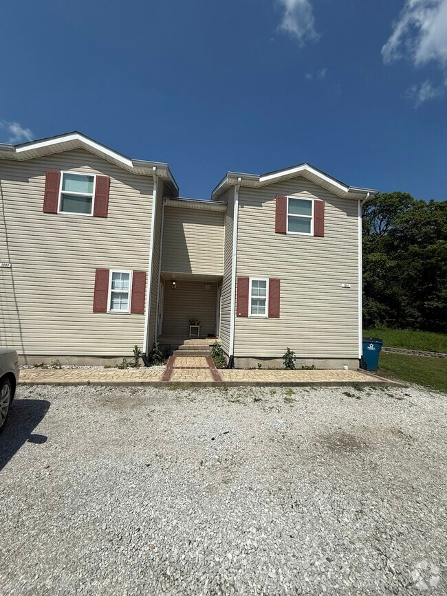 Building Photo - 1503 S Case St Rental