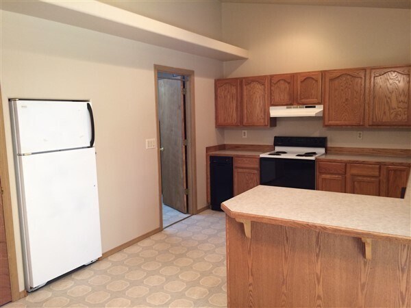 Photo - 2147-2149 SW Canyon Dr