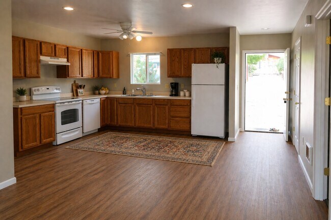 Photo - 506 Waukesha Ave