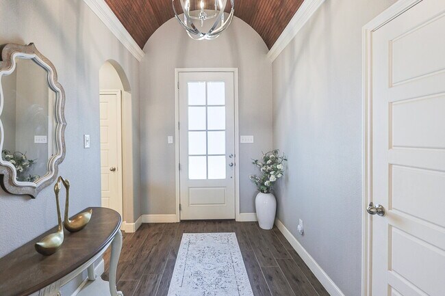 Photo - "Stunning 4-Bedroom with 3 Full Baths in Charming Brooke Heights!"