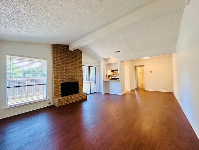 Building Photo - 8325 Fathom Cir Unit A