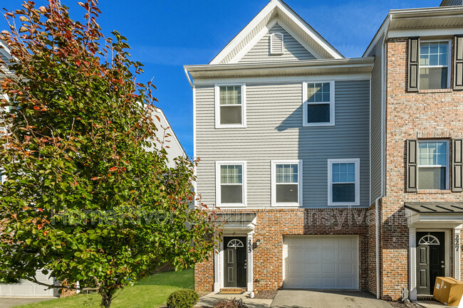 Photo - 225 Faulk Dr Townhome