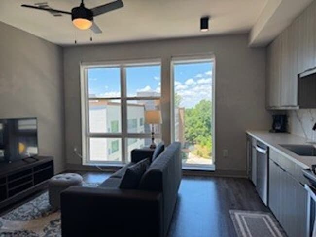 Photo - 3699 Lenox Rd NE Unidad ID1325109P