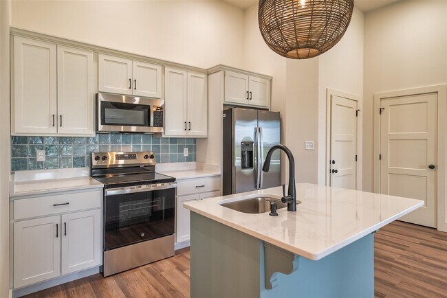 Photo - 108 Quarry Rd