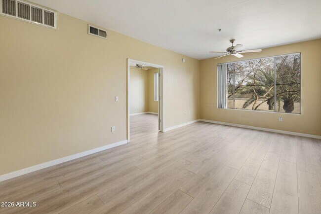 Photo - 1701 E Colter St Unit 234