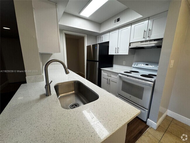 Building Photo - 5612 Rock Island Rd Unit 144 Rental