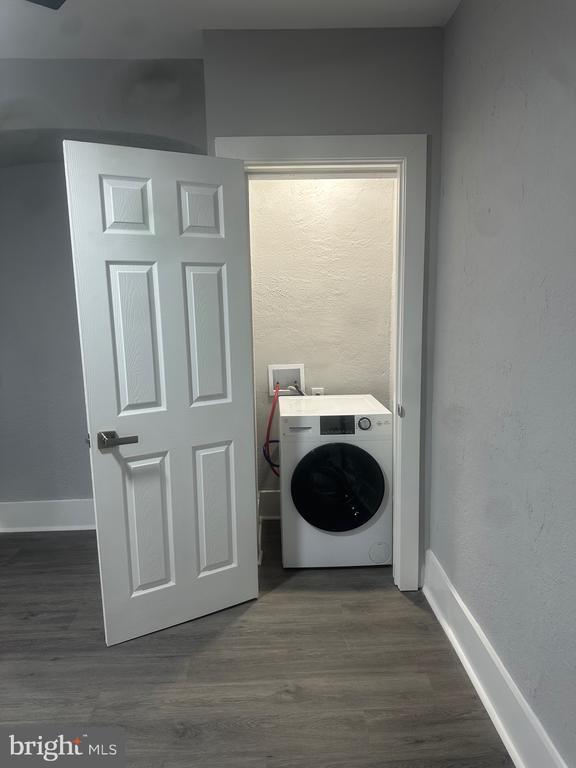 Photo - 215 W Walnut Ln Unit B103