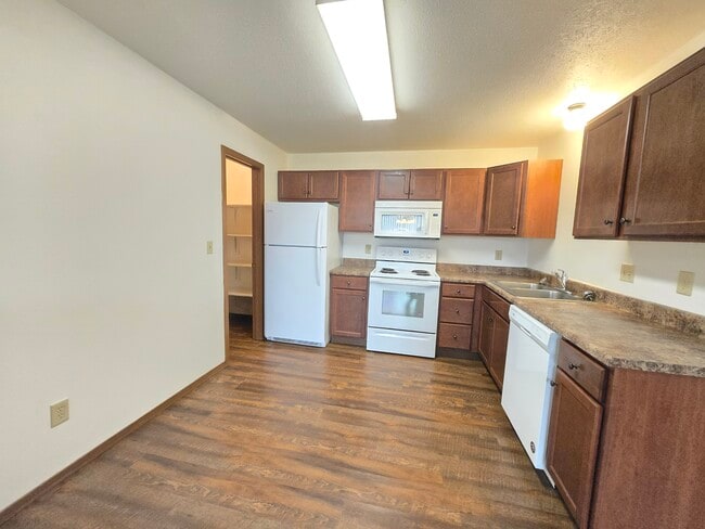 Pebble Creek Apartments