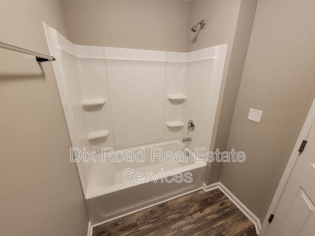 2520 Foxcove Ct