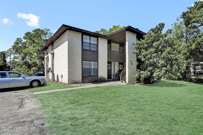 Building Photo - 476 Bentwood Ln Unit A