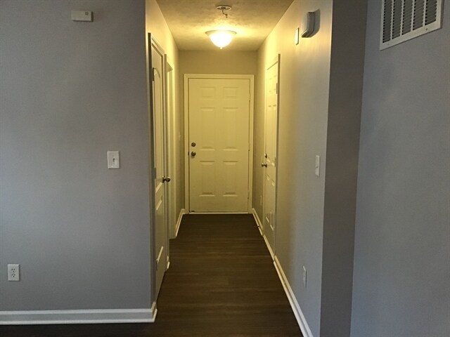 Photo - 784 Aerostar Court