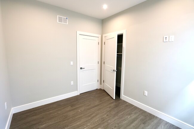 59 Locust Ave Unit 1R