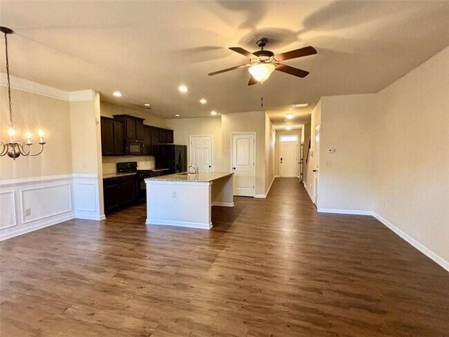 Photo - 2723 Morgan Glen Rd NE