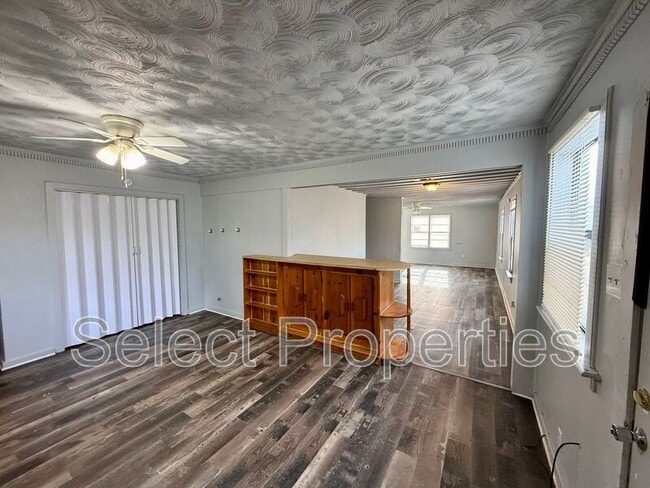 Photo - 1903 Arch St