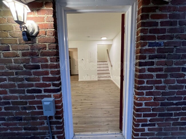 Photo - 3530 E Richmond Rd