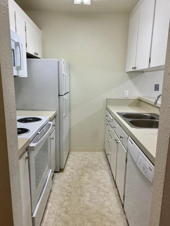 Photo - 395 Imperial Way Unidad 234