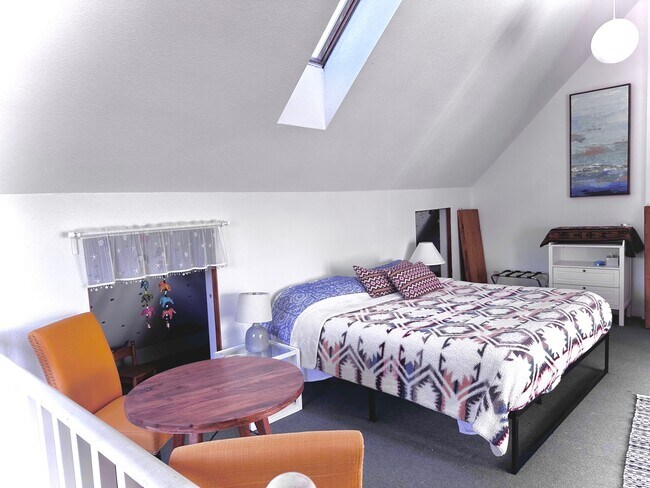 Photo - 32700 Smith Rd