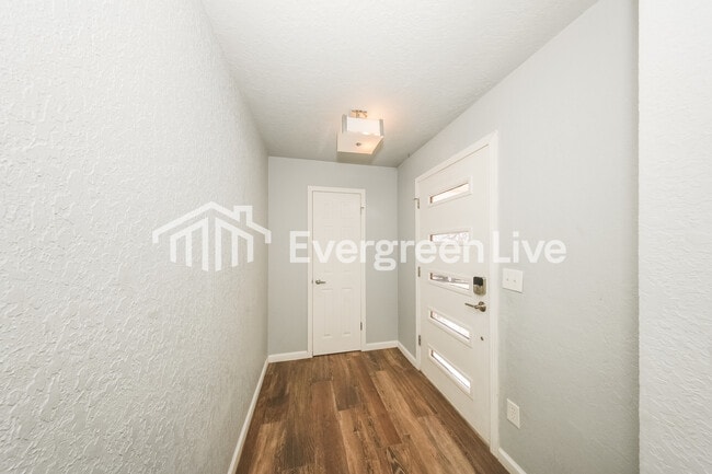 Photo - 4519 NW 8th St