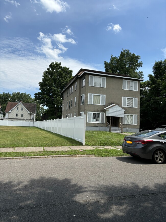 Building Photo - 124 Prospect Ave Unit #5