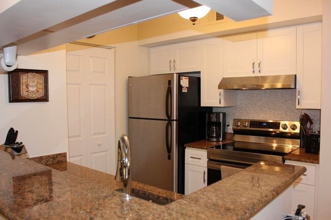 Building Photo - 3302 Tuscany Way Unit 3302 Tuscany Way, Boynton