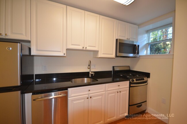 Photo - 20 Langdon St Condo Unit D