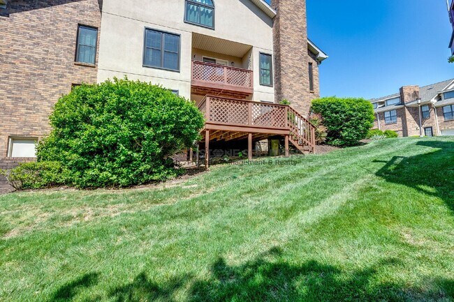 Photo - 5918 Stone Brook Dr