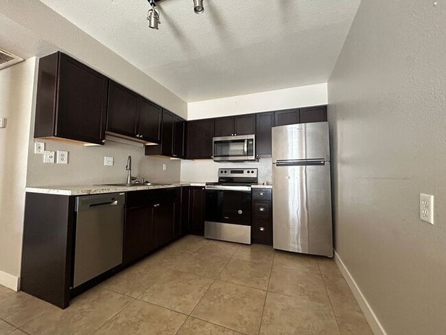 Photo - 859 S Ext Rd