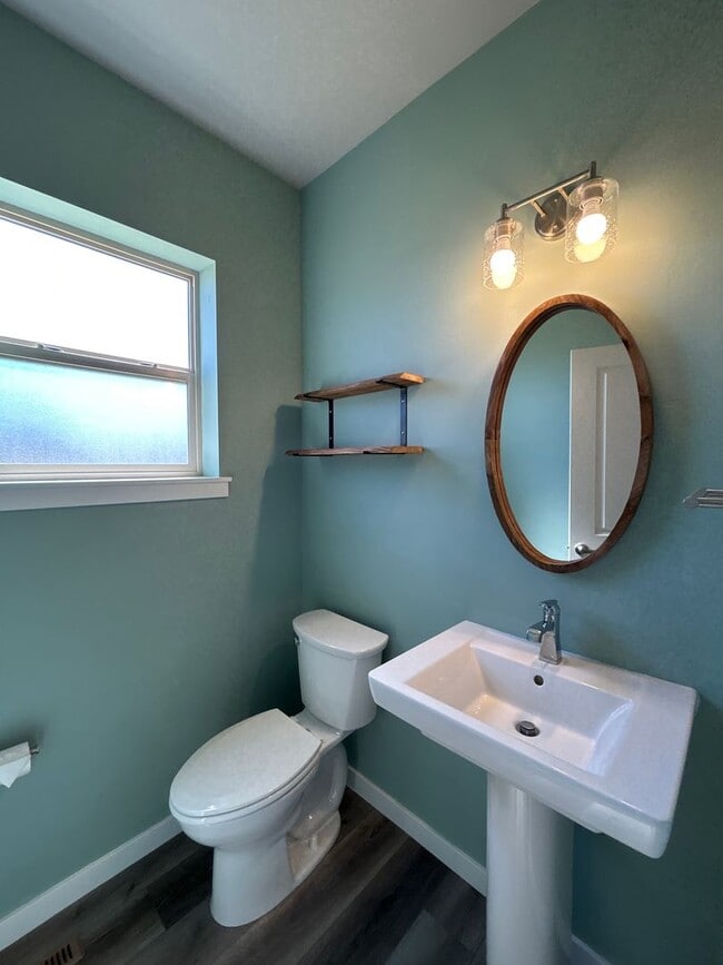 Photo - 2 Bedroom Townhouse in SW Redmond