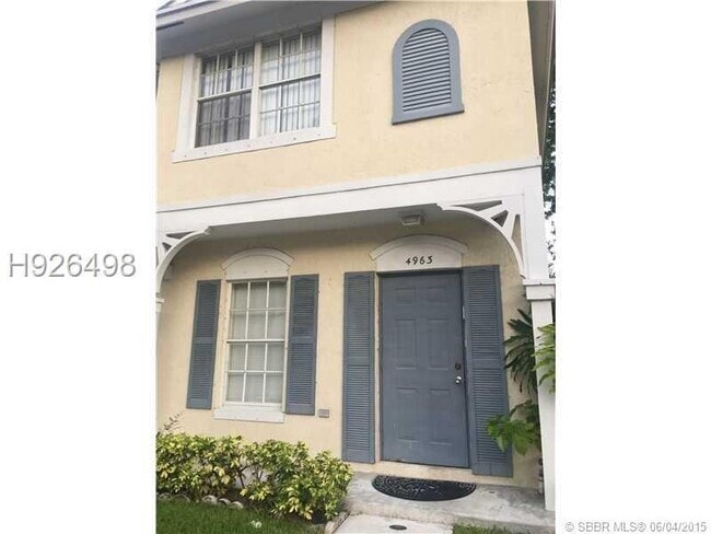 Building Photo - 4963 SW 31st Ave Rental