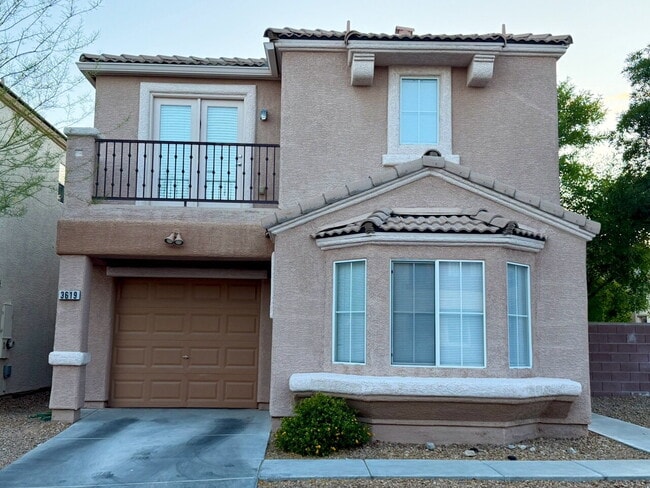 Building Photo - GATED 3 BED 2.5 BATH 1 CAR GARAGE SINGLE FAMILY HOME WITH COMMUNITY POOL
