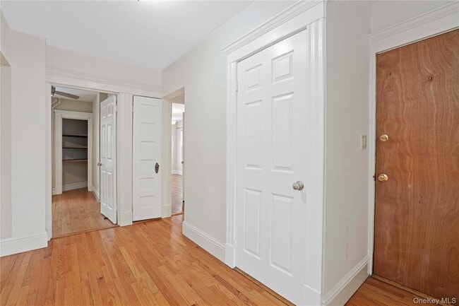 Photo - 206 New Broadway Unidad 2