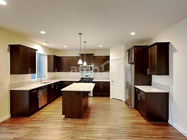 Photo - 1318 NE 11th Ave