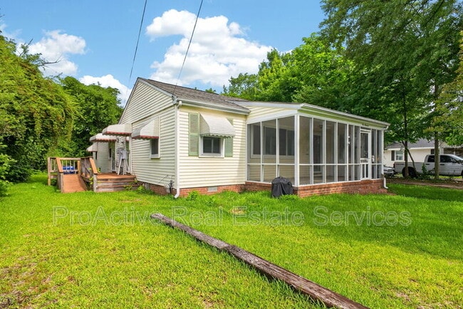 Building Photo - 100 Hodges Manor Rd