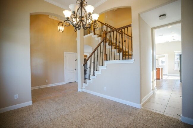 Building Photo - 2 Hadlock Pl