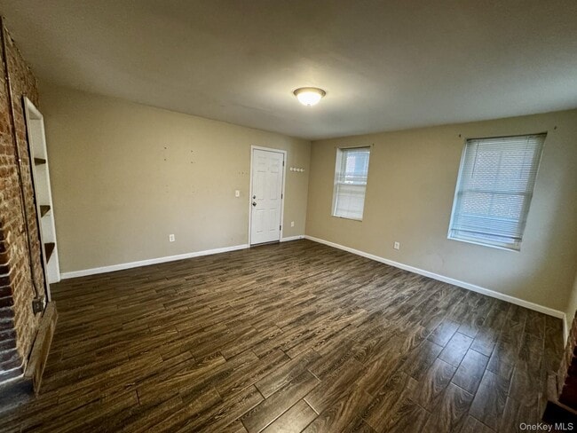 Photo - 9 S Clinton St Unidad B