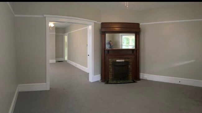 Photo - 1182 Warren Rd
